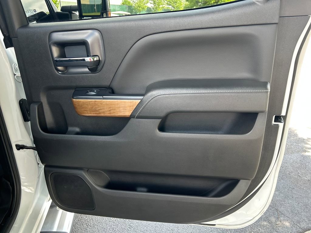 Used 2019 Chevrolet Silverado 3500 LTZ w/ Duramax Plus Package AWD/4WD image 40