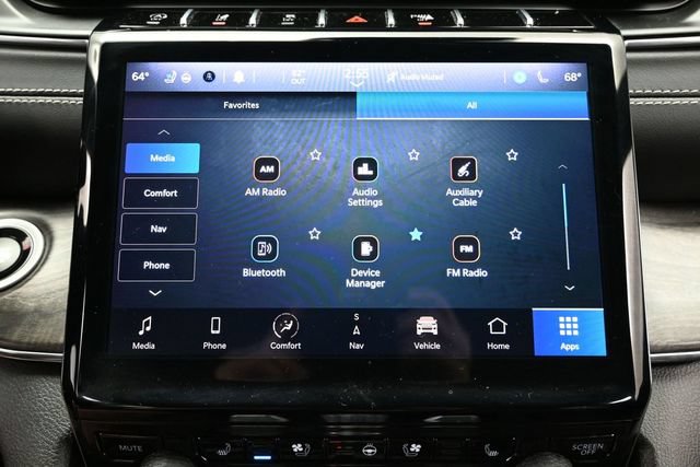 Used 2023 Jeep Grand Cherokee Overland AWD/4WD image 43