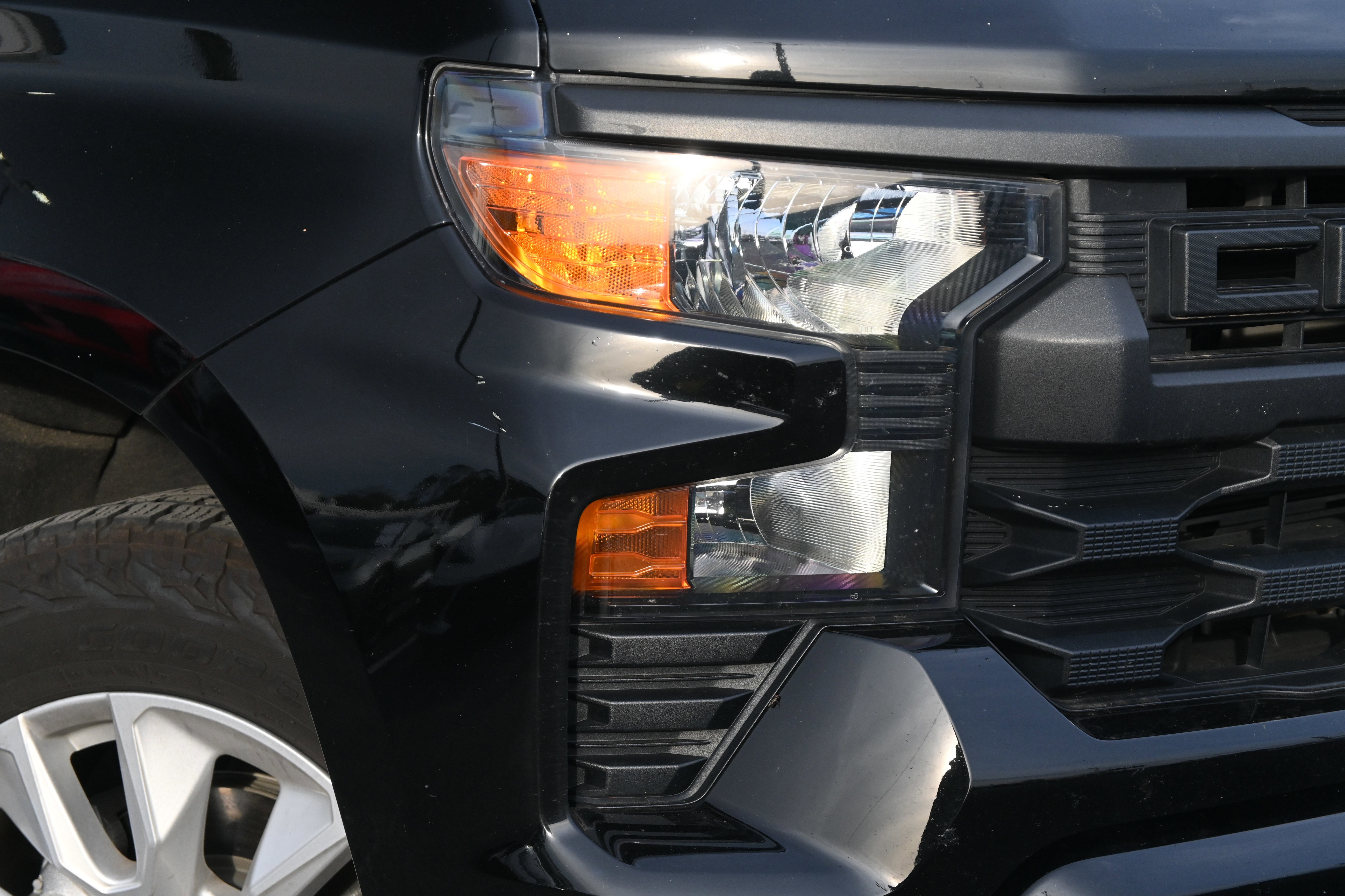 Used 2022 Chevrolet Silverado 1500 Custom image 13