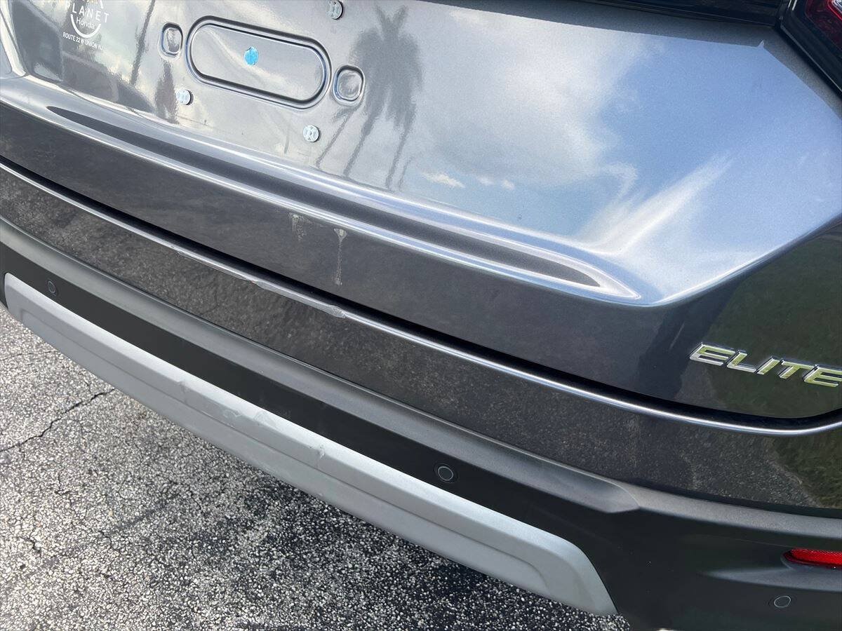 Used 2025 Honda Pilot Elite image 19