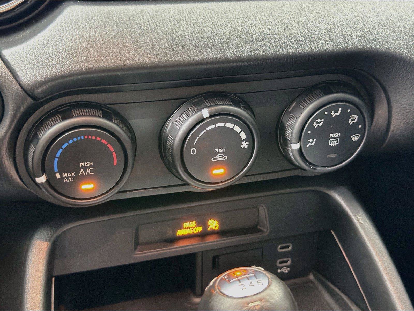 Used 2024 MAZDA MX-5 Miata Sport RWD image 16