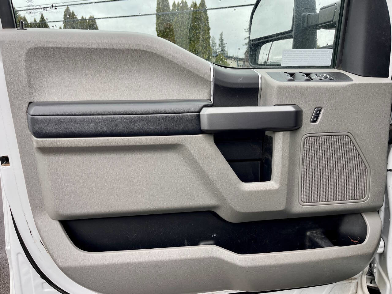 Used 2021 Ford F350 XLT image 15