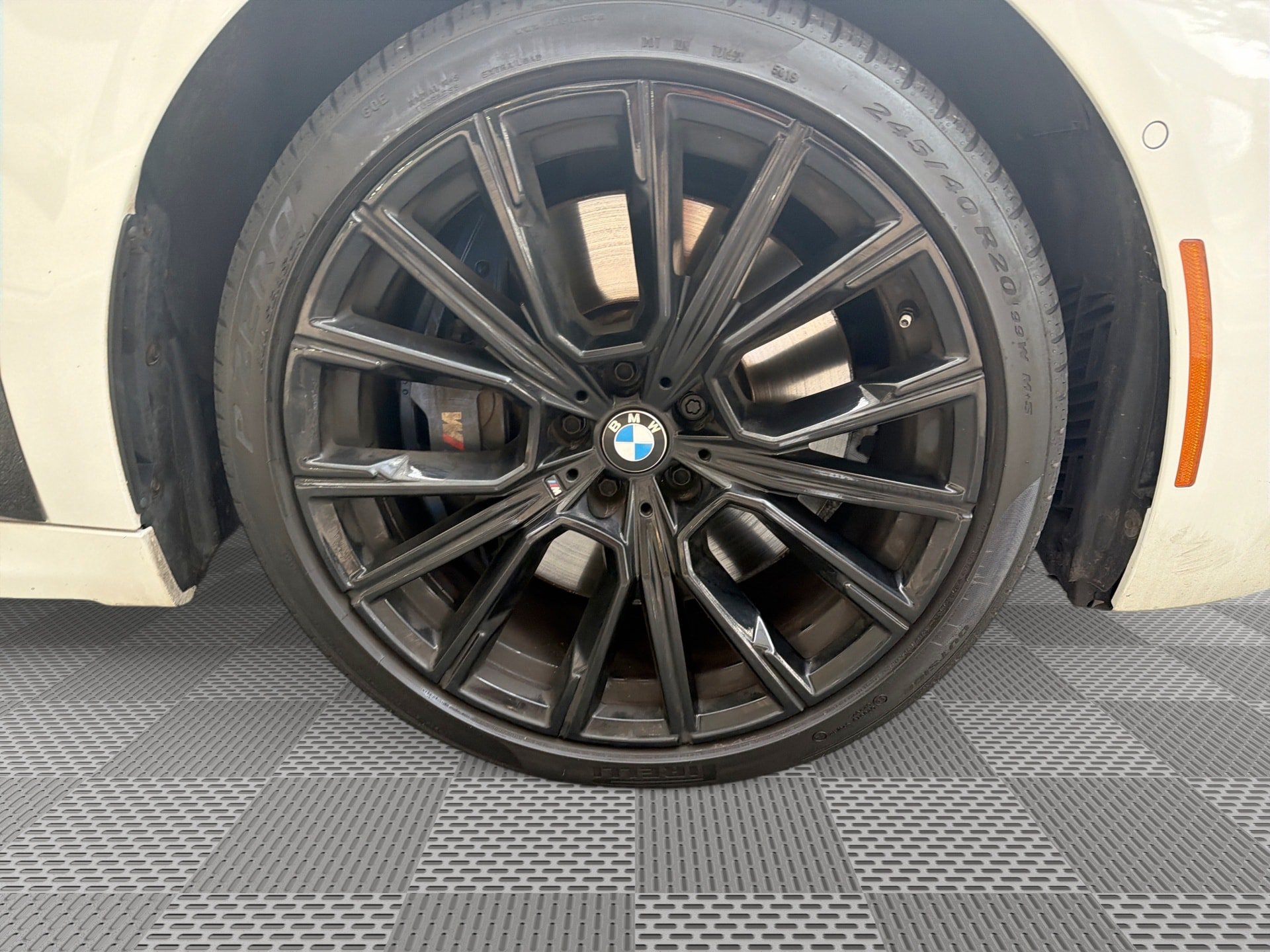 Used 2021 BMW 750i xDrive w/ Executive Package AWD/4WD image 31