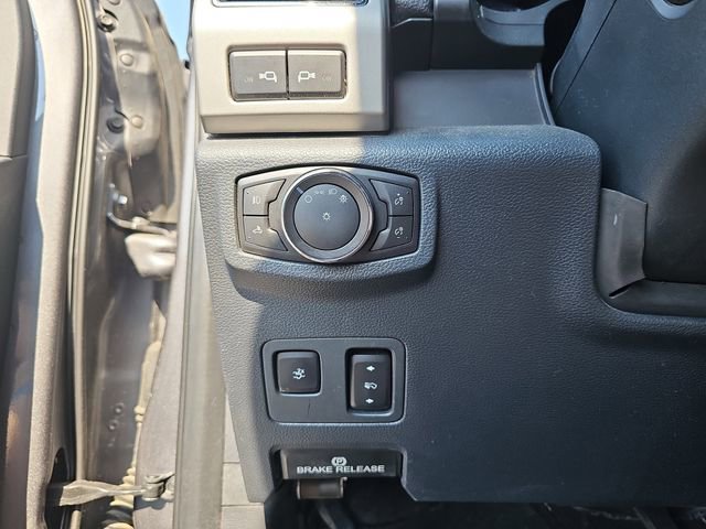 Used 2022 Ford F250 Lariat w/ Black Appearance Package AWD/4WD image 23