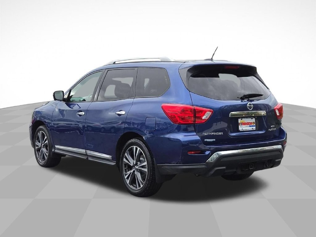 Used 2018 Nissan Pathfinder Platinum AWD/4WD image 5