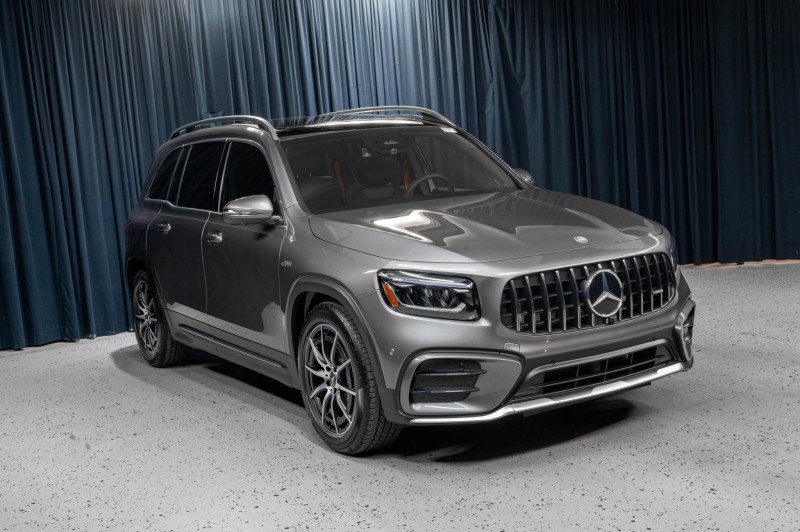 Certified 2025 Mercedes-Benz GLB 35 AMG 4MATIC image 3