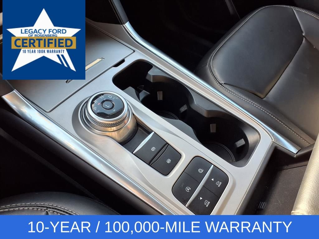 Used 2024 Ford Explorer XLT w/ Equipment Group 202A image 21