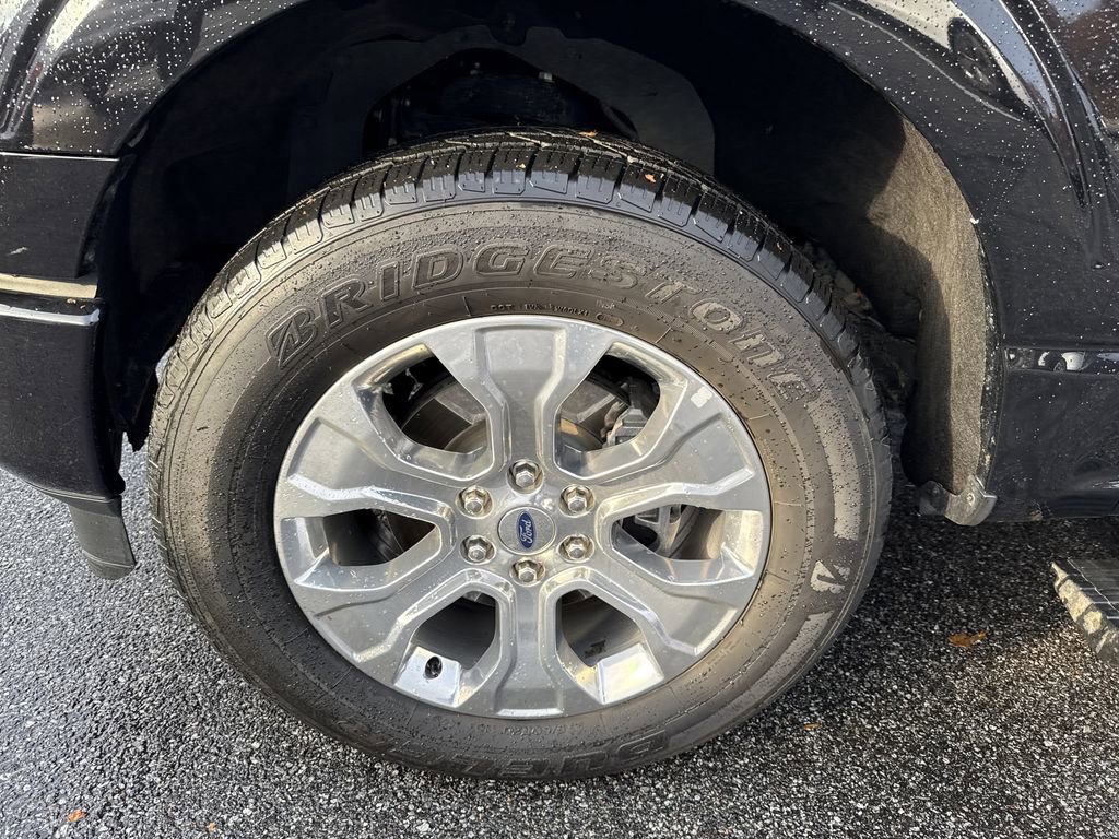 Used 2023 Ford F150 Platinum image 11