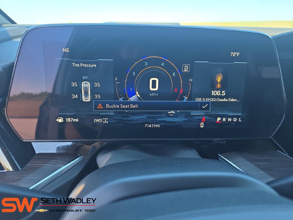 Used 2025 Chevrolet Suburban LT AWD/4WD image 20
