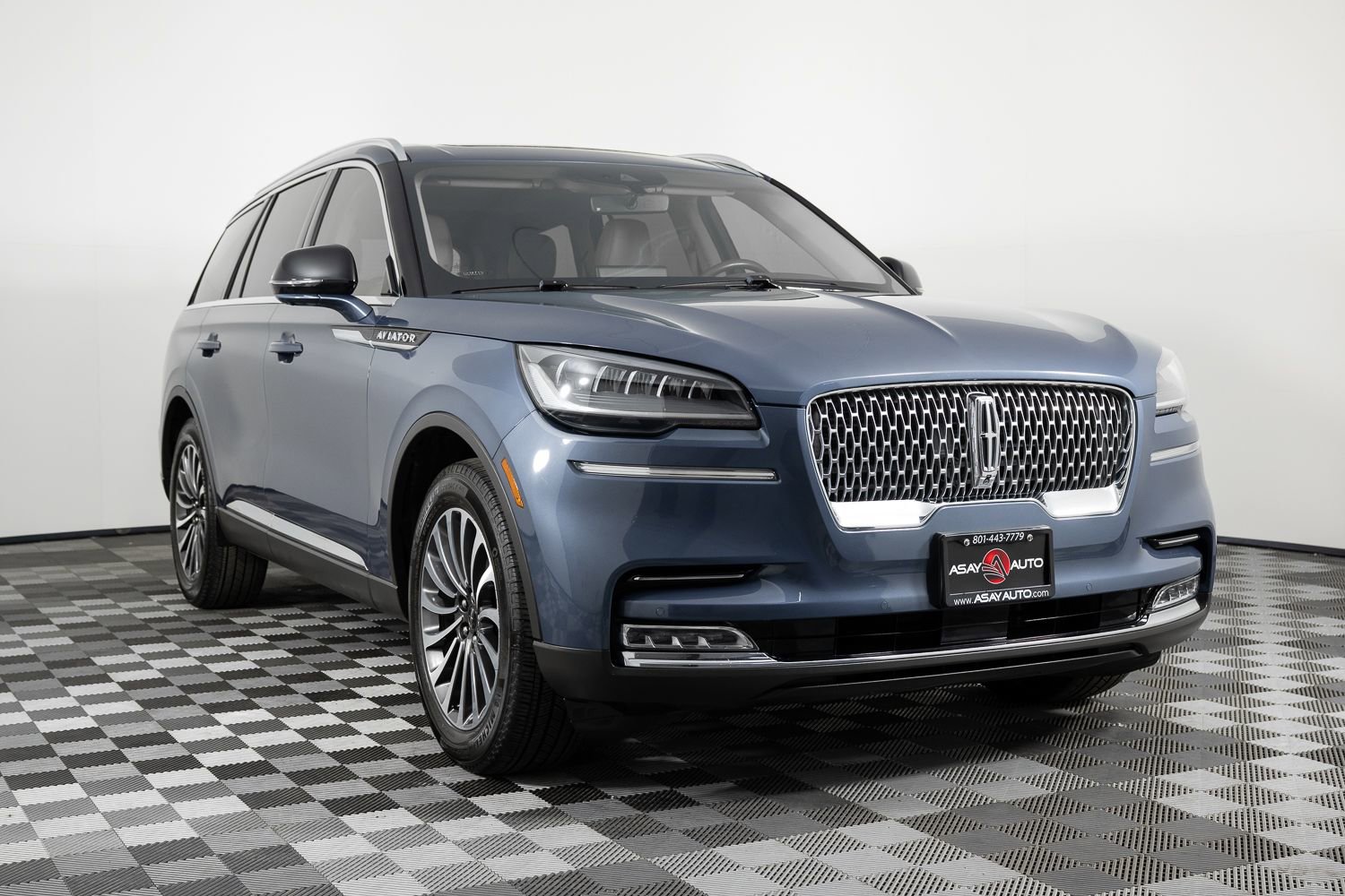 Used 2021 Lincoln Aviator Reserve w/ Class IV Trailer Tow Package image 10
