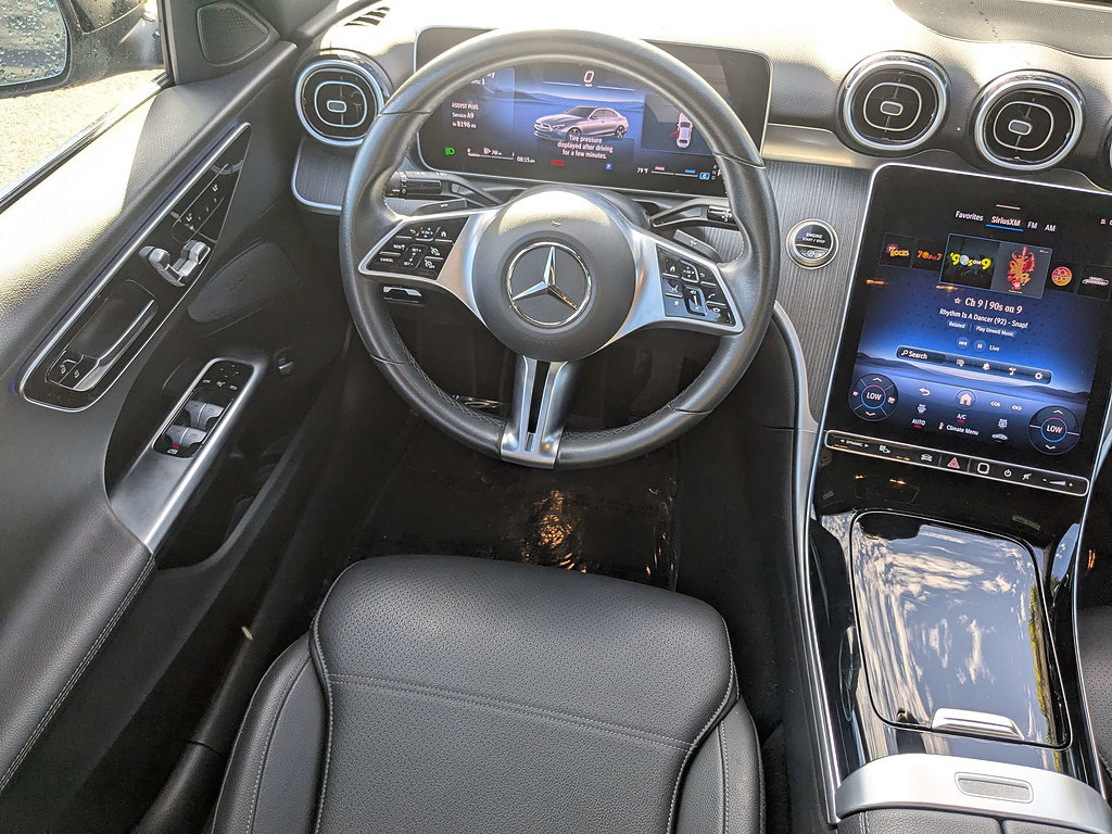 Used 2025 Mercedes-Benz C 300 Sedan image 15