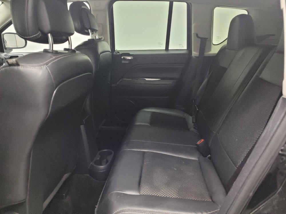 Used 2015 Jeep Compass Latitude AWD/4WD image 18