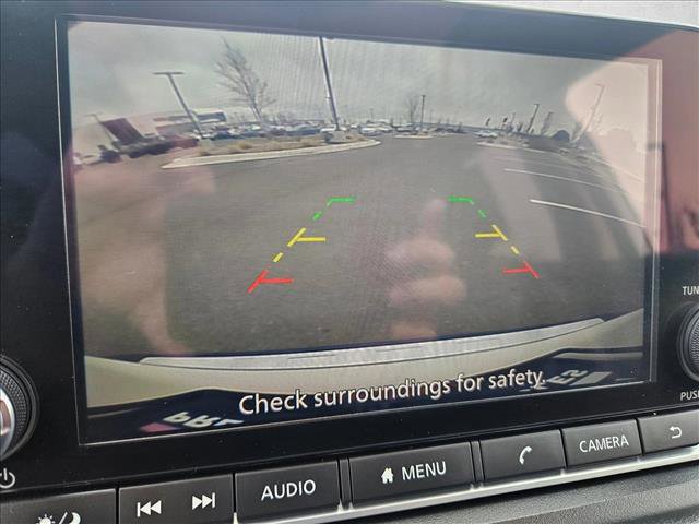 Used 2023 Nissan Rogue SV w/ SV Premium B Package image 12