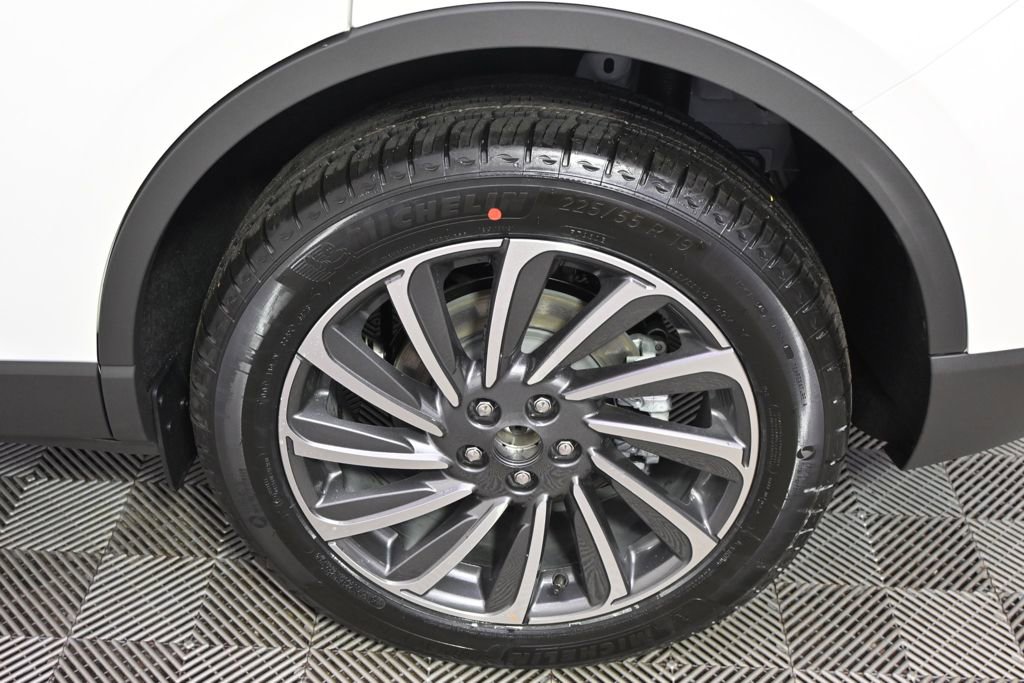 New 2026 Lincoln Corsair Reserve image 19