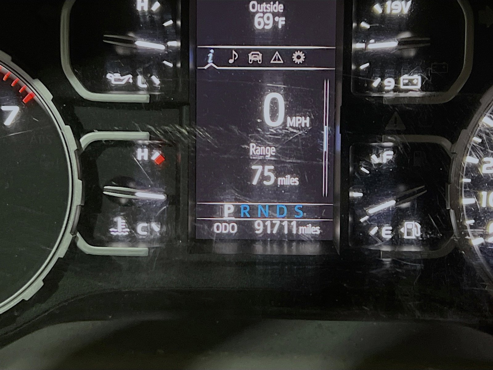 Used 2018 Toyota Tundra SR5 RWD image 8