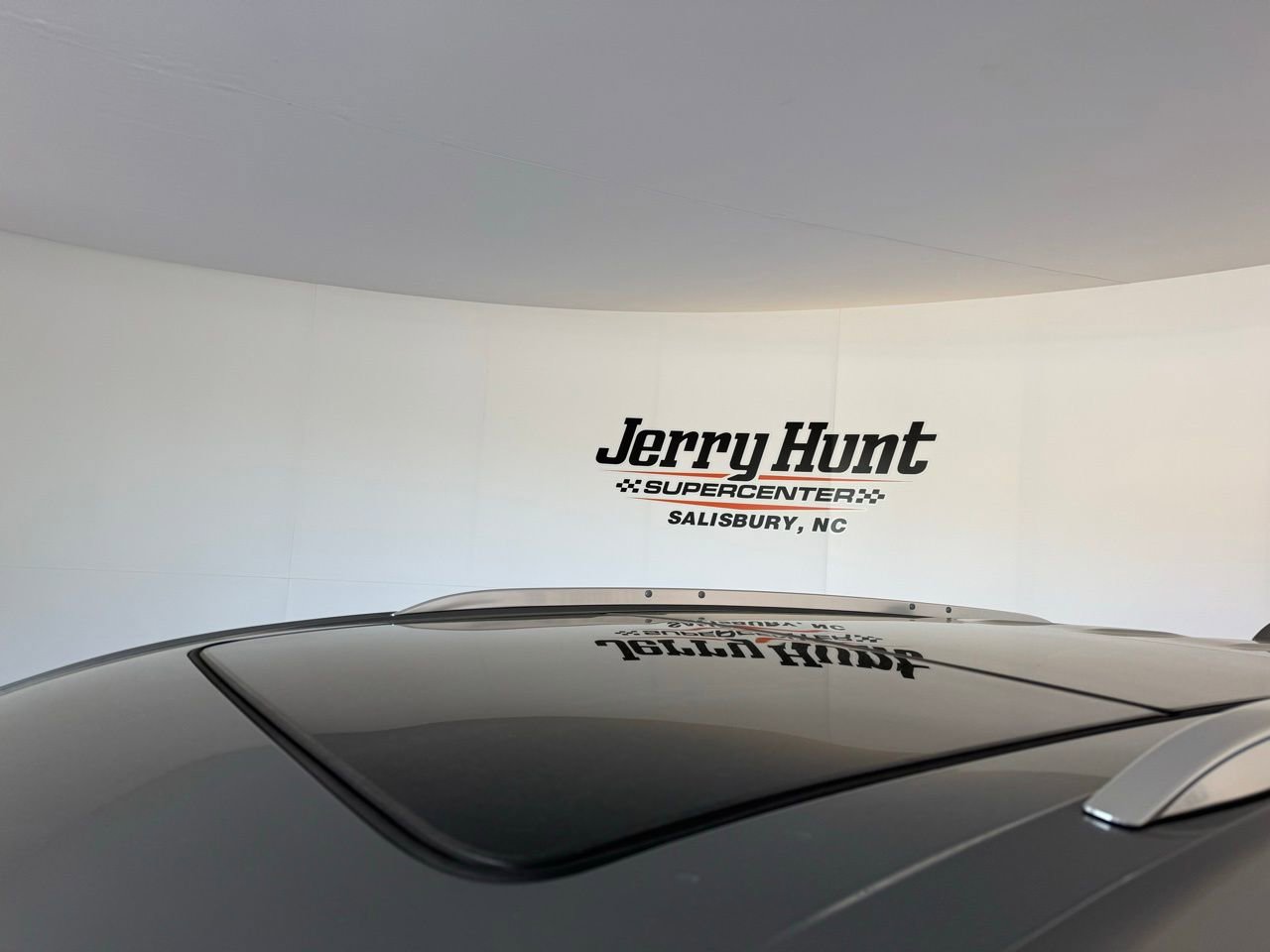 Used 2024 Cadillac XT6 Luxury image 6