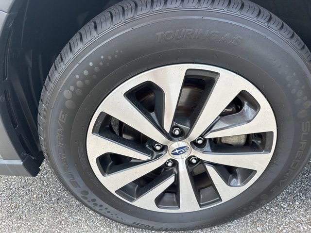 Used 2022 Subaru Outback Premium image 35
