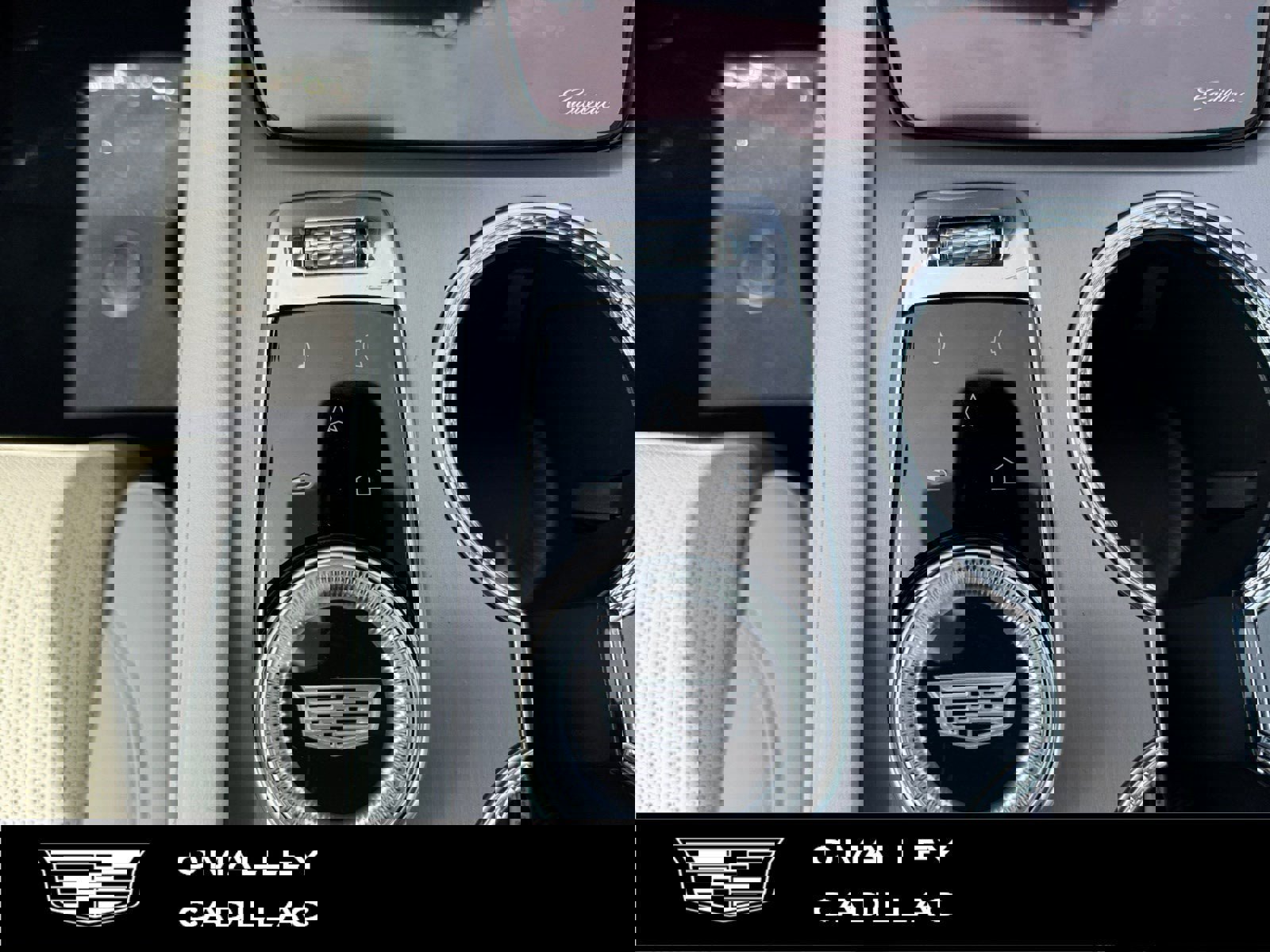 New 2026 Cadillac Vistiq Sport image 21