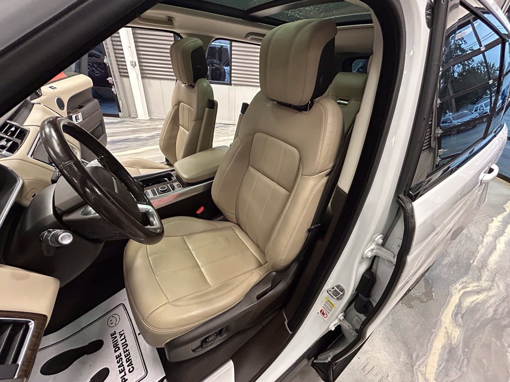Used 2020 Land Rover Range Rover Sport HSE AWD/4WD image 7