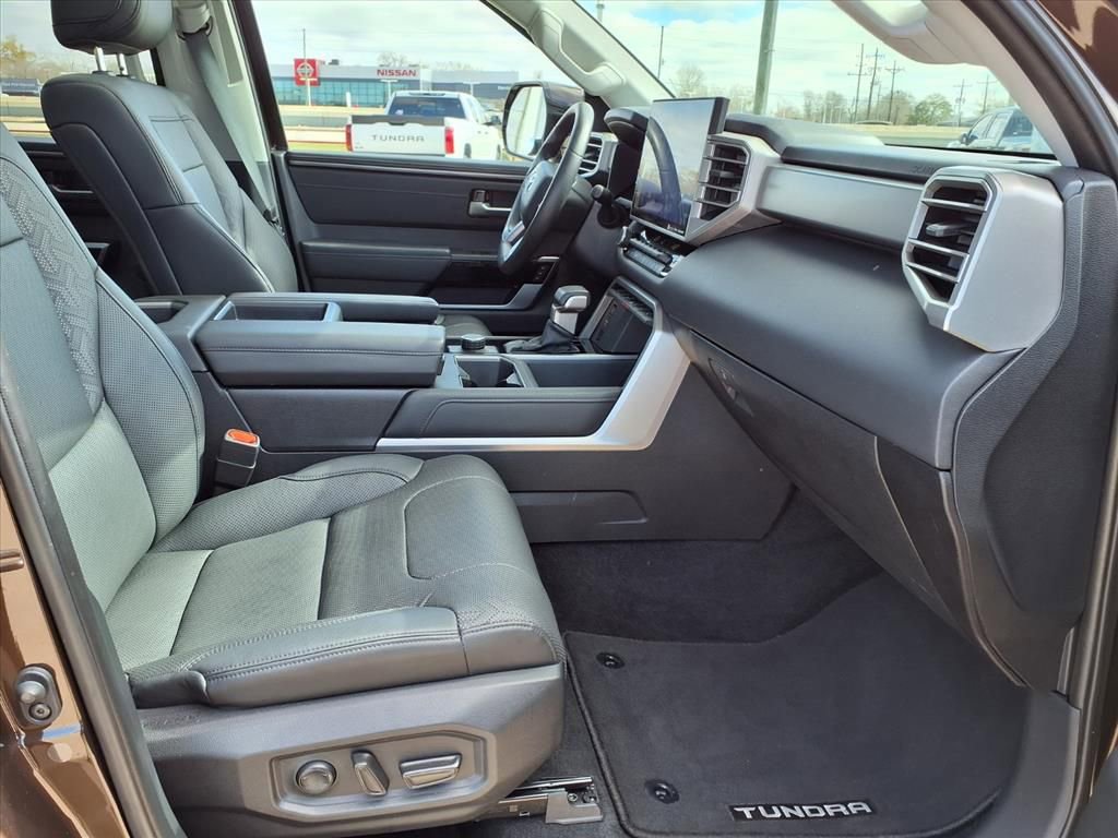 Used 2022 Toyota Tundra Limited w/ Power Package image 20