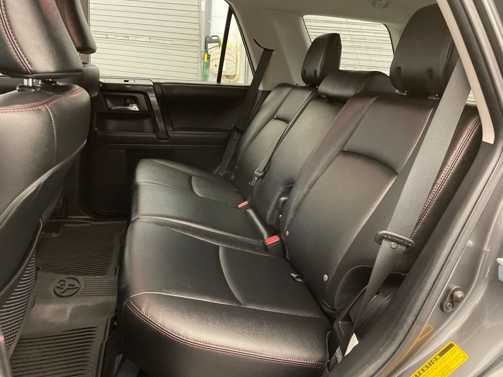 Used 2021 Toyota 4Runner Venture w/ Moonroof Package AWD/4WD image 23