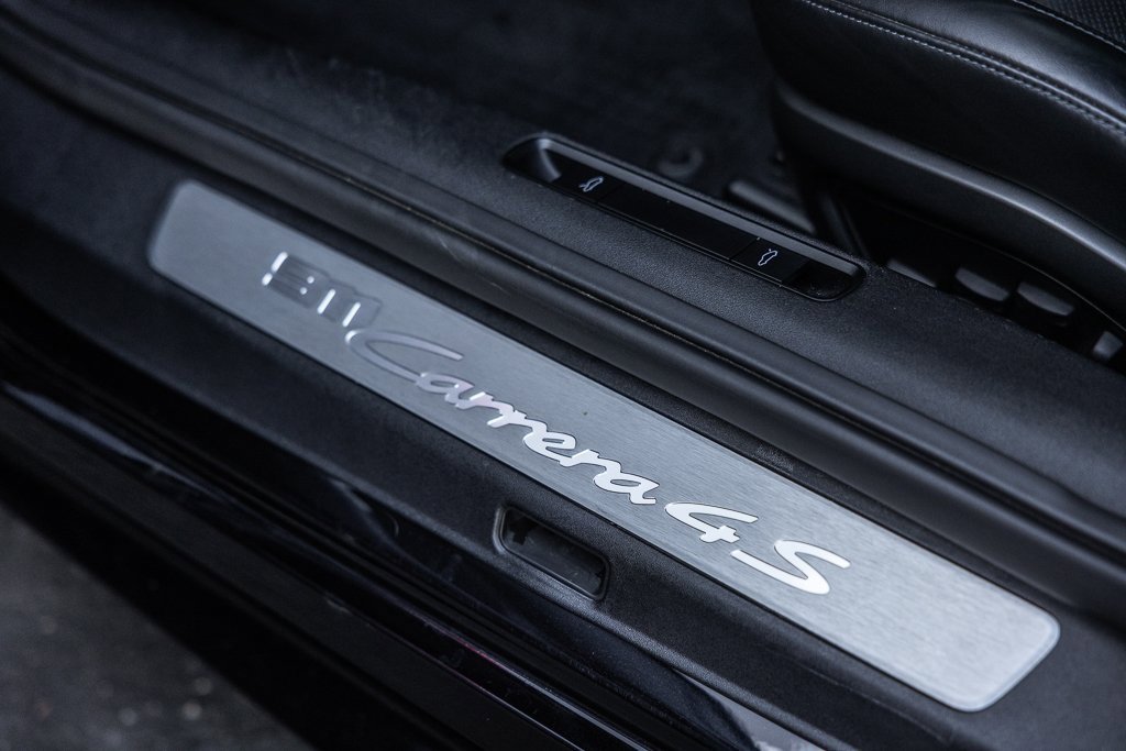 Certified 2022 Porsche 911 Carrera 4S image 18