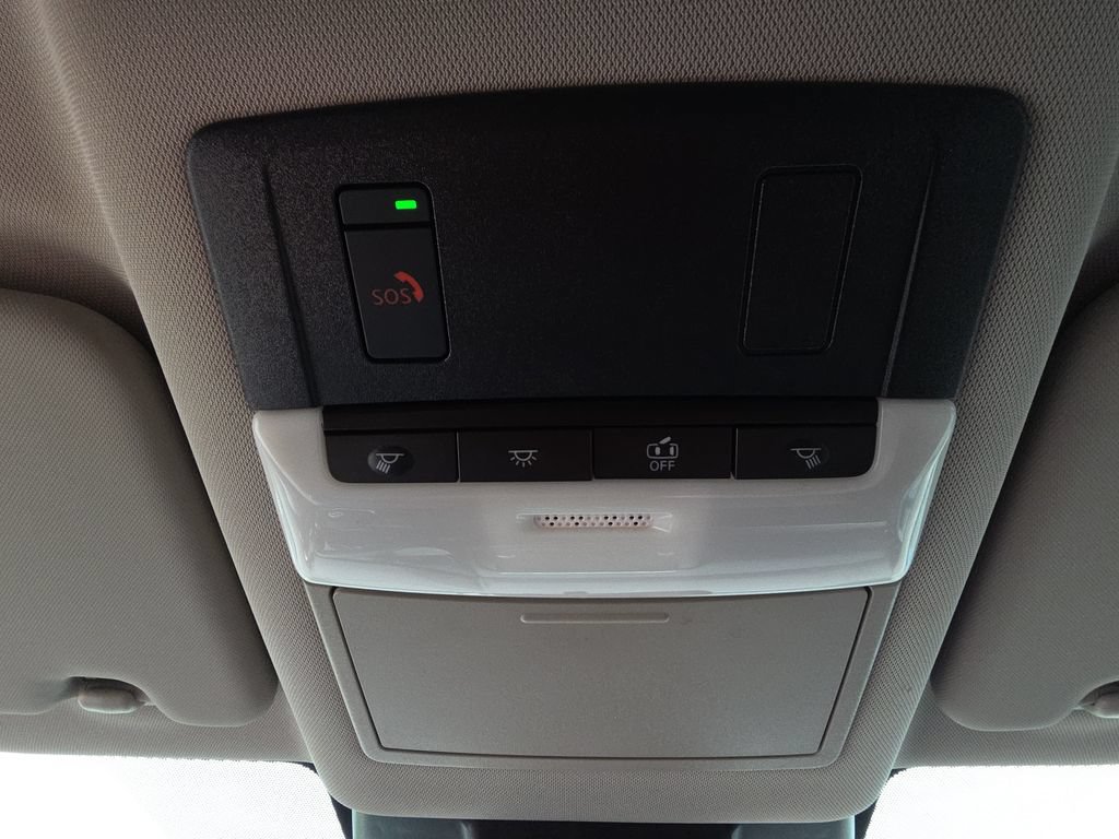 Used 2021 Nissan Rogue SV AWD/4WD image 24