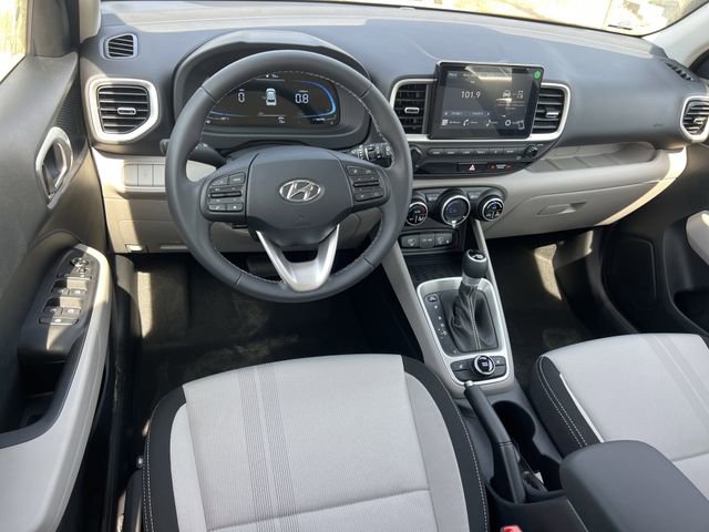New 2026 Hyundai Venue SEL FWD image 14