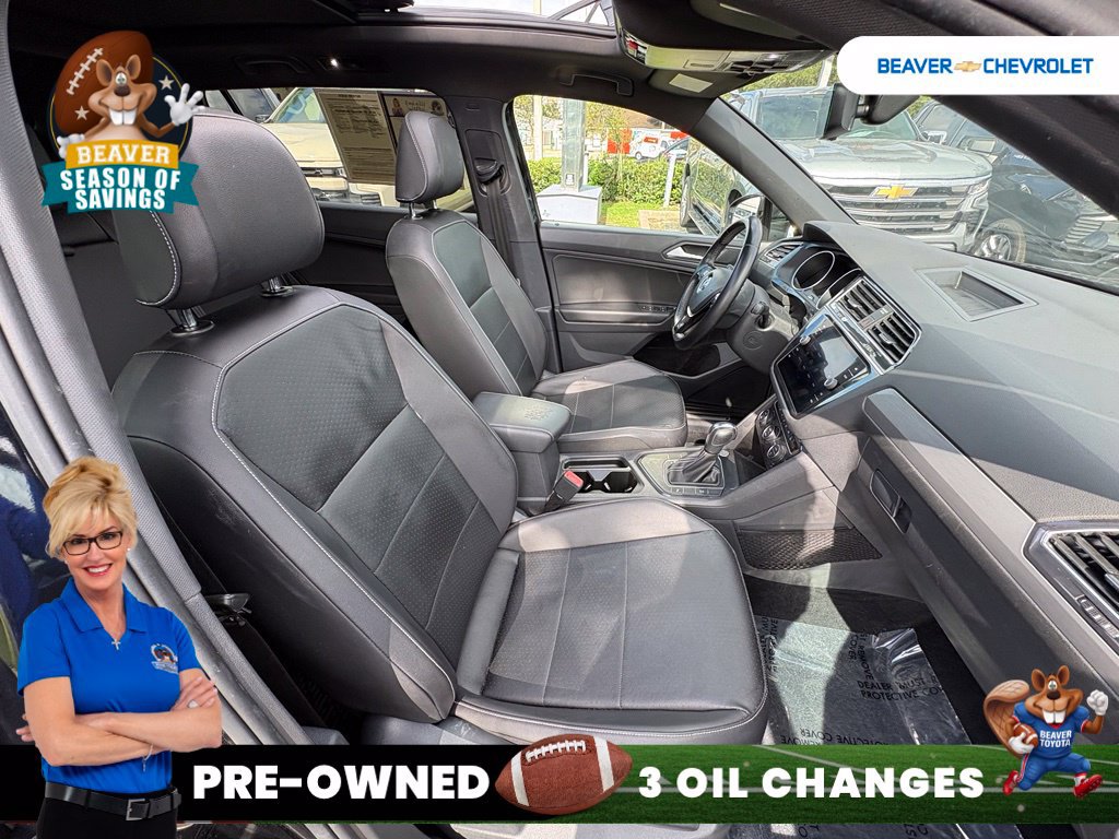 Used 2021 Volkswagen Tiguan SE R-Line FWD image 28