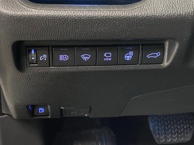 Used 2022 Toyota RAV4 XSE image 28