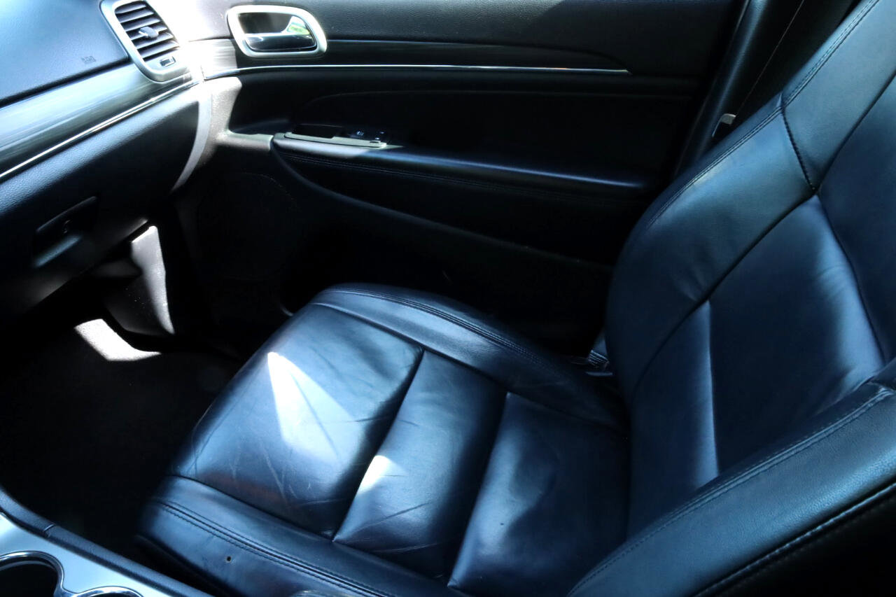 Used 2021 Jeep Grand Cherokee Limited image 13