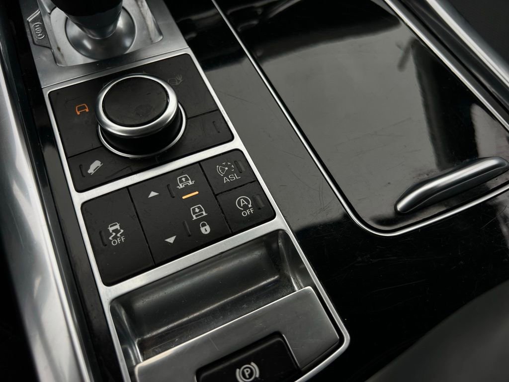 Used 2014 Land Rover Range Rover Sport HSE image 49