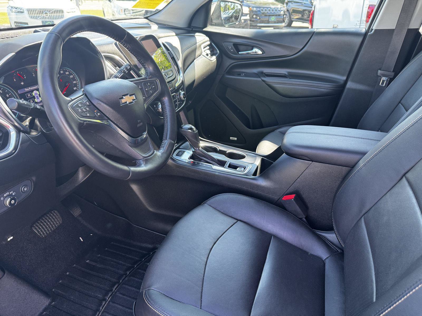Used 2020 Chevrolet Equinox Premier AWD/4WD image 14