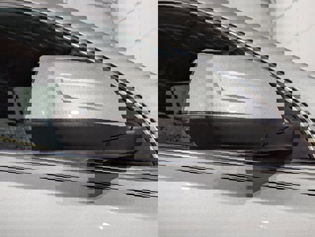 Used 2018 GMC Acadia SLE image 47