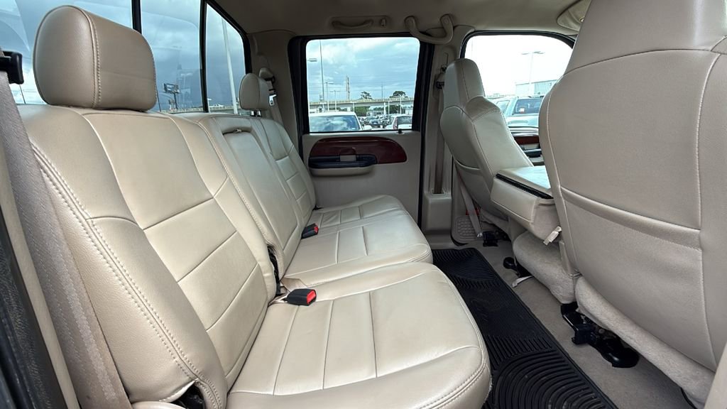 Used 2006 Ford F350 Lariat AWD/4WD image 27