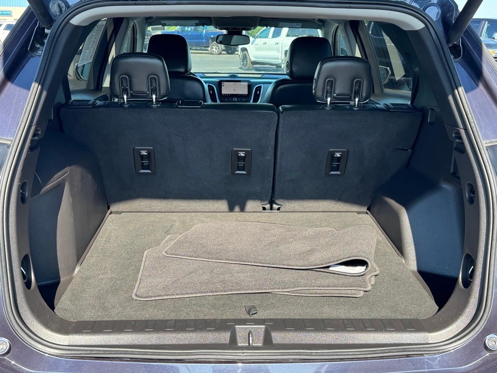 Used 2019 Chevrolet Equinox Premier AWD/4WD image 4