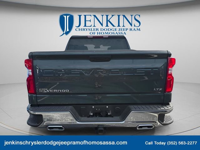 Used 2025 Chevrolet Silverado 1500 LTZ AWD/4WD image 4