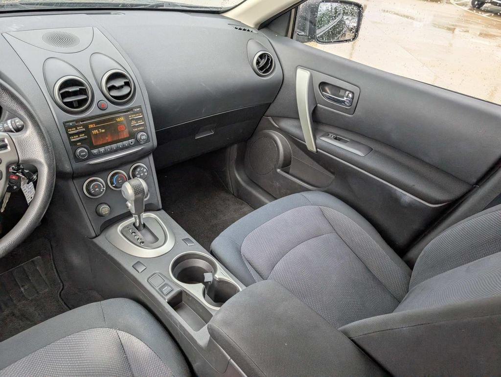 Used 2013 Nissan Rogue S w/ Special Edition Pkg FWD image 24