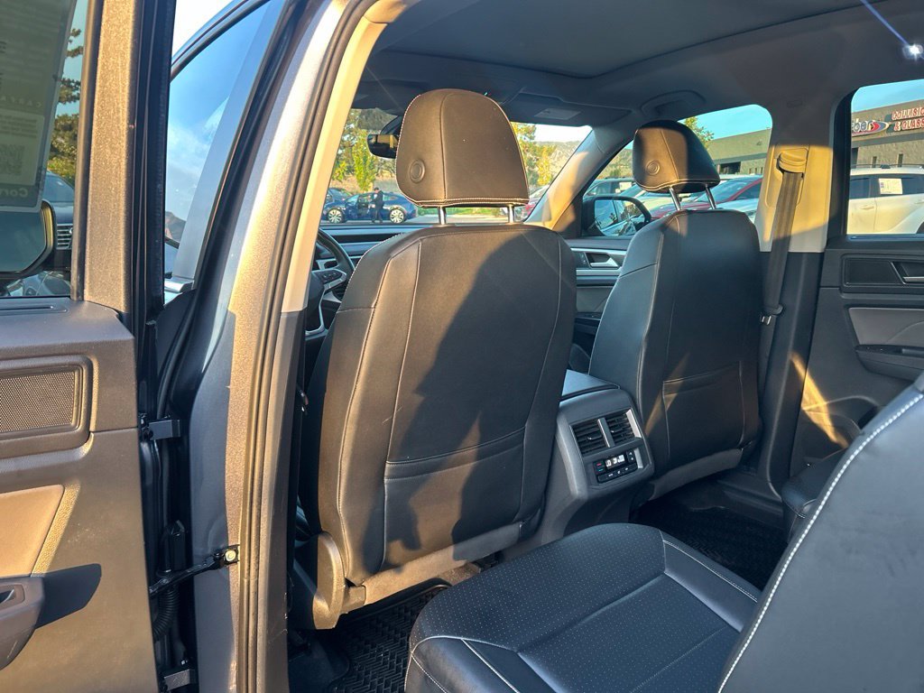 Used 2021 Volkswagen Atlas SE w/ Panoramic Sunroof Package AWD/4WD image 19