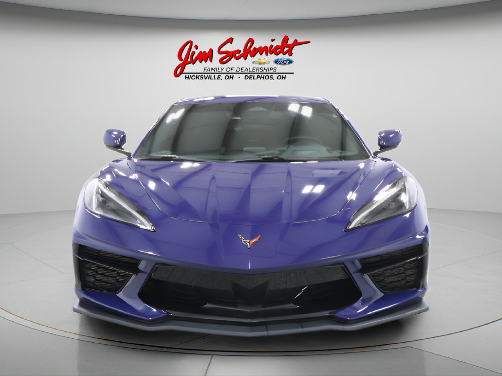 Used 2025 Chevrolet Corvette Stingray Coupe w/ 1LT RWD image 3