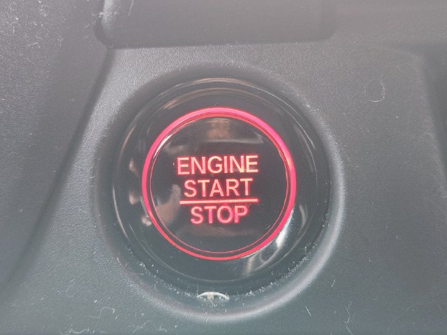 Used 2025 Honda Pilot Black Edition image 19