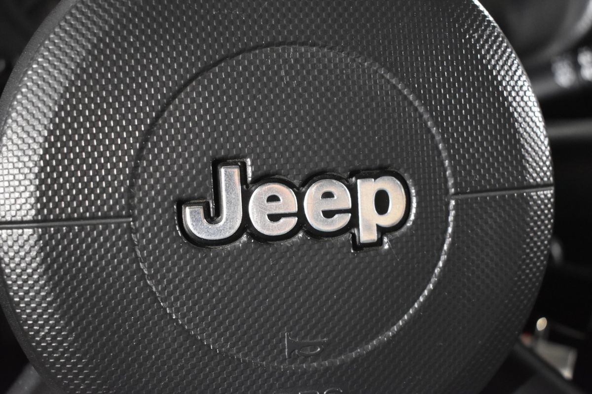 Used 2007 Jeep Wrangler X AWD/4WD image 15