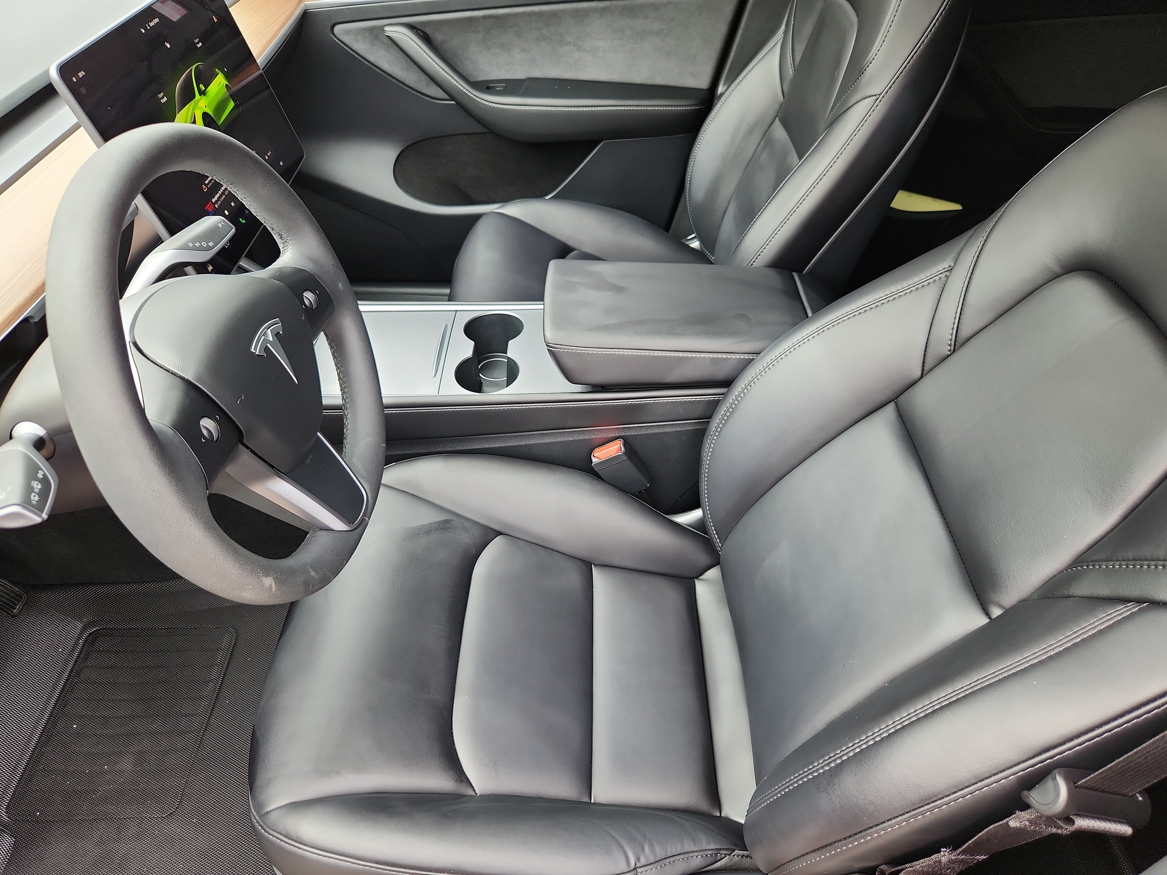 Used 2023 Tesla Model Y AWD image 9