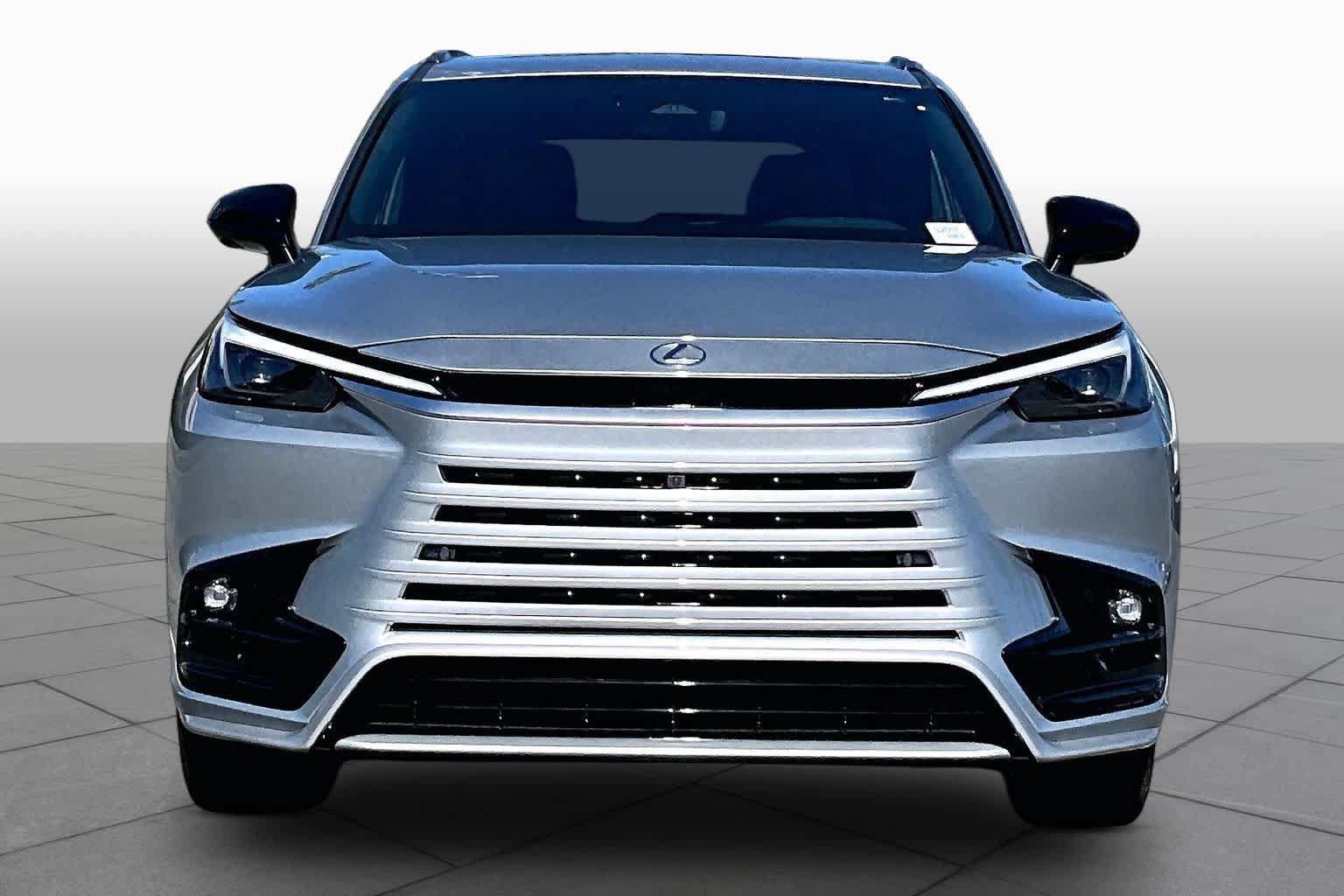 New 2026 Lexus TX 500h AWD w/ Technology Package image 3