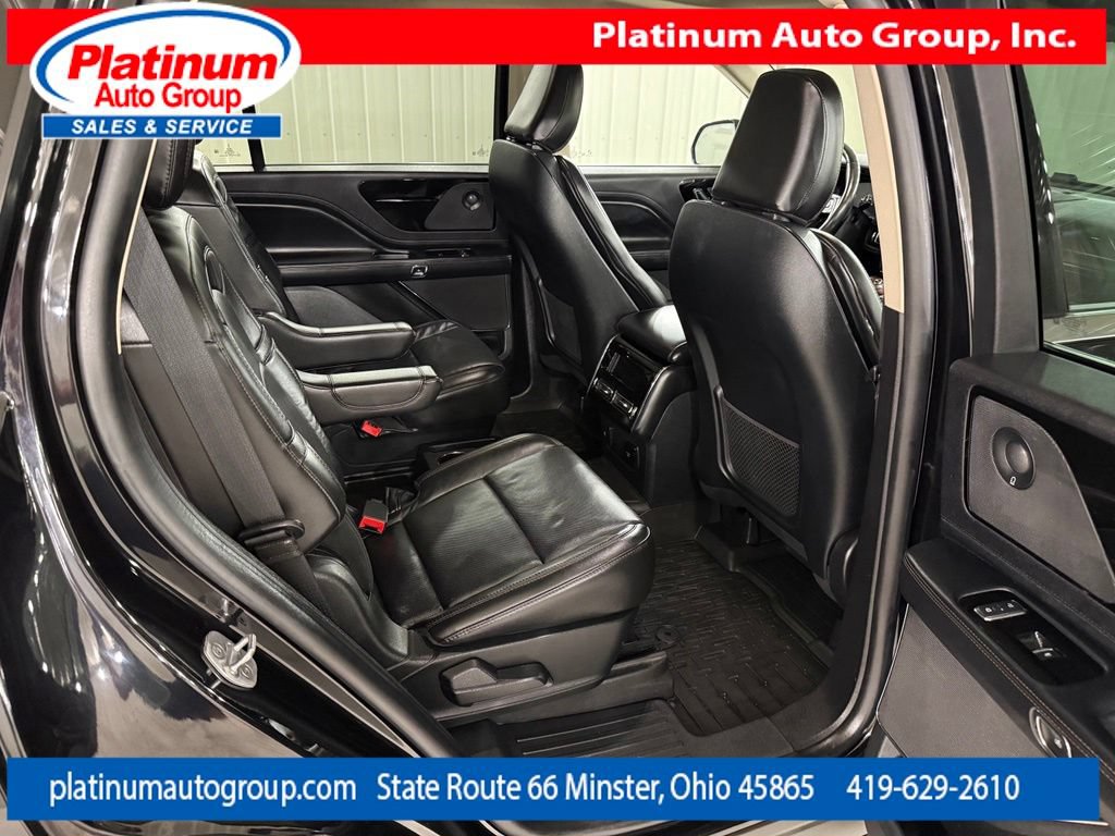 Used 2022 Lincoln Aviator Reserve w/ Equipment Group 201A AWD/4WD image 40