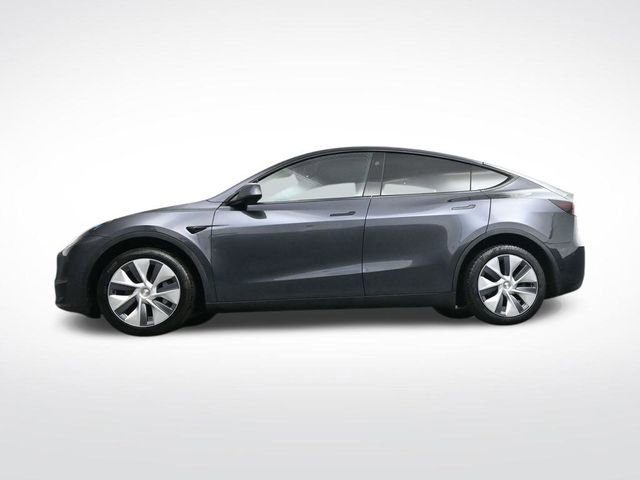 Used 2024 Tesla Model Y Long Range image 33
