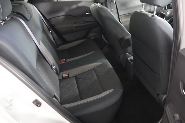 Used 2019 Nissan Kicks SV FWD image 20