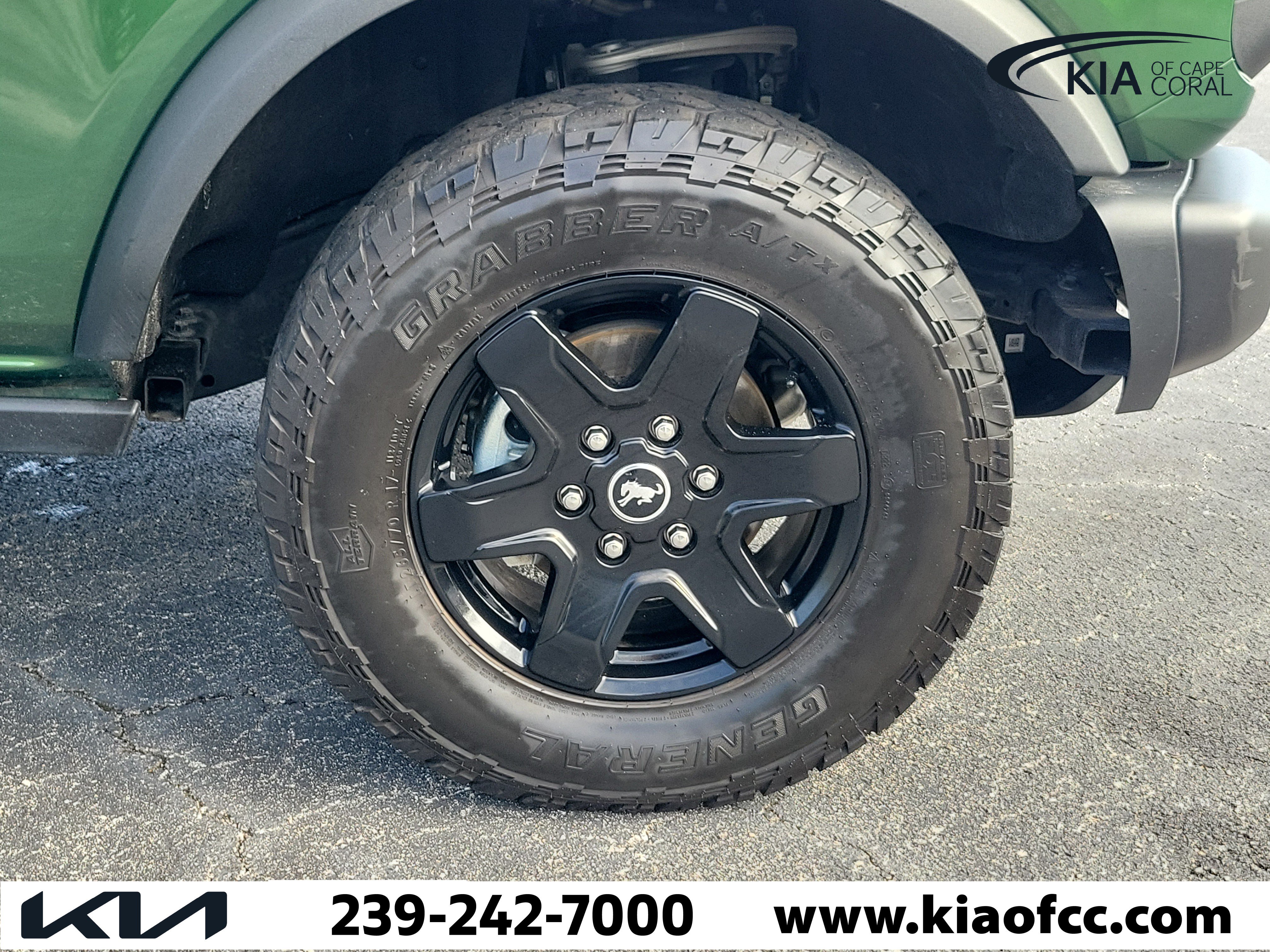 Used 2022 Ford Bronco Black Diamond AWD/4WD image 7