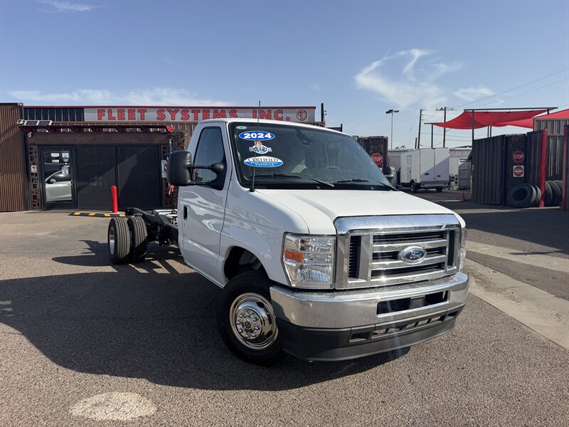 Used 2024 Ford E-450 and Econoline 450 Super Duty w/ Driver's Safety Package