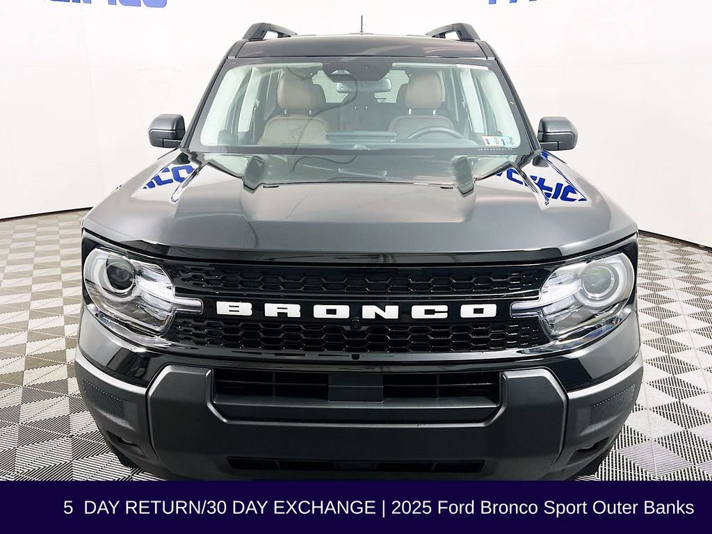 Used 2025 Ford Bronco Sport Outer Banks AWD/4WD image 3